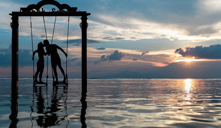 5 SIMPLE HONEYMOON TIPS